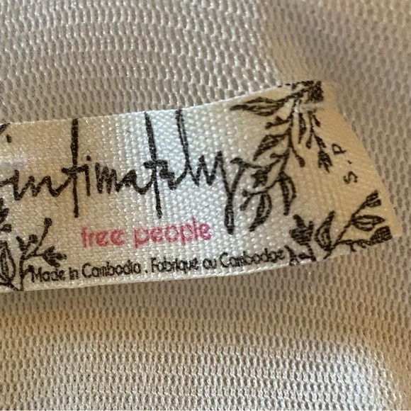 Free people Tulle satin camisole White dot layered adjustable strap Sz Small - Picture 6 of 7